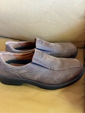 Ecco Men's Brown Leather Slip-On Loafers